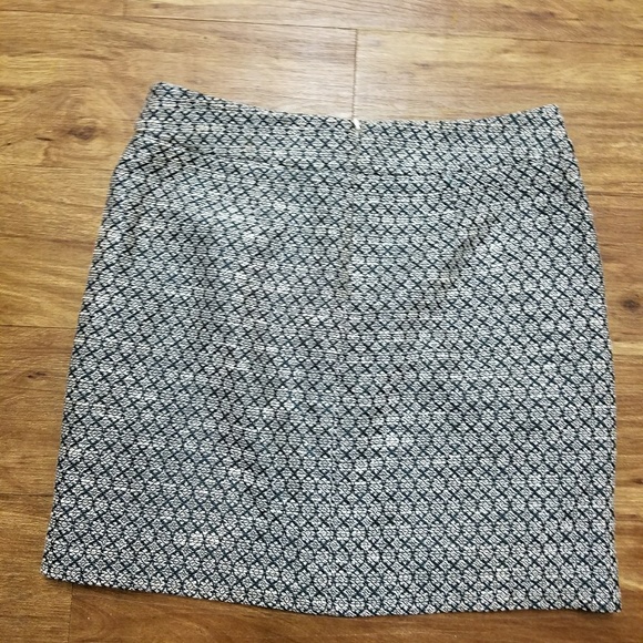 Ann Taylor Loft Mini Skirt - Picture 3 of 4